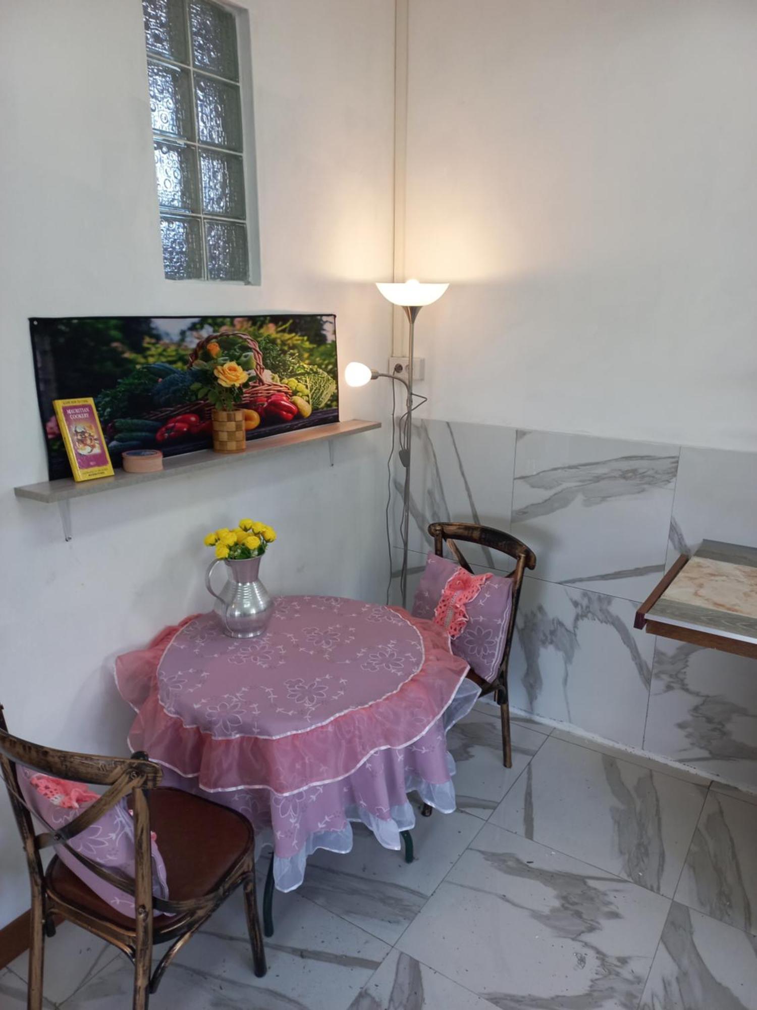 Open Air Cafe & Apartments بورت لويس الغرفة الصورة